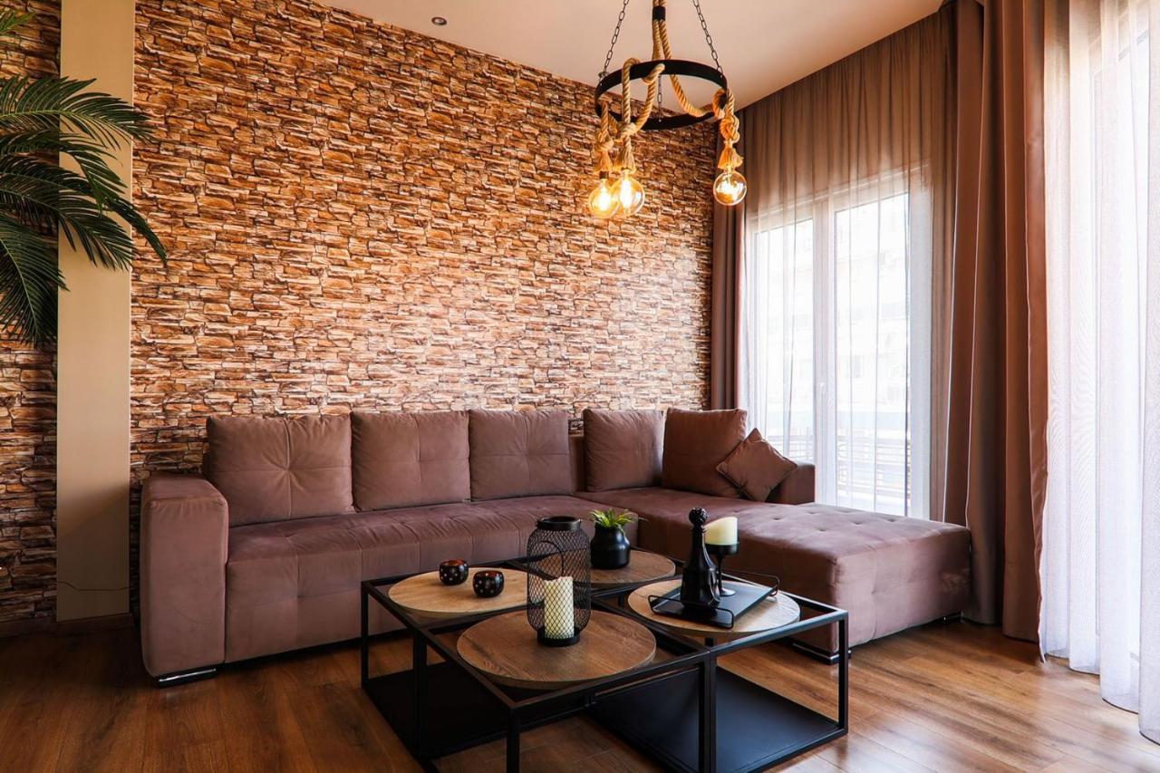 Superior One Luxury Apartments เทสซาโลนิกิ ภายนอก รูปภาพ
