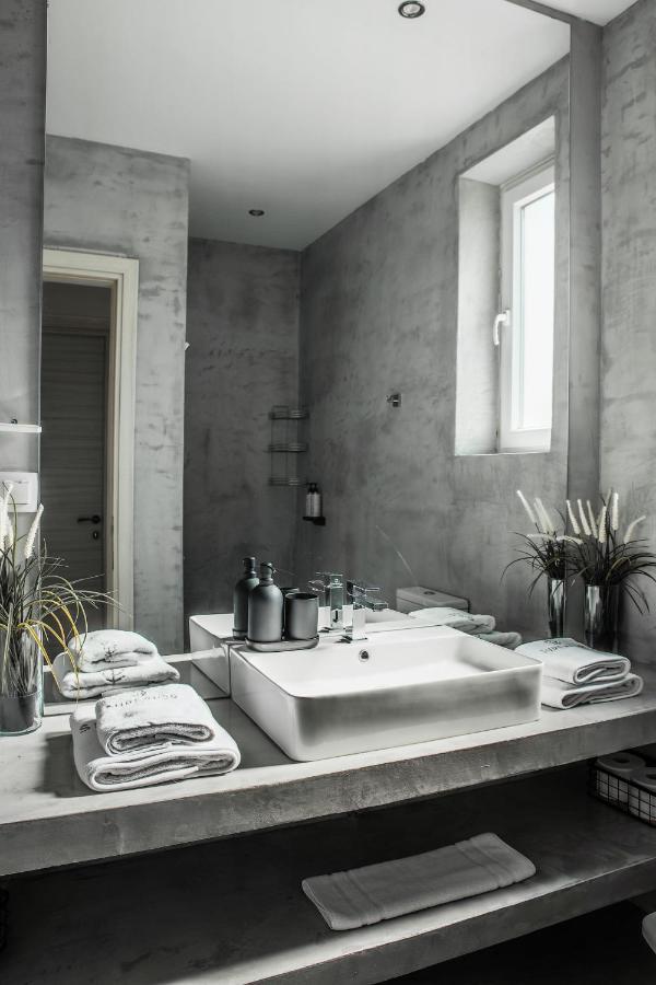 Superior One Luxury Apartments เทสซาโลนิกิ ภายนอก รูปภาพ