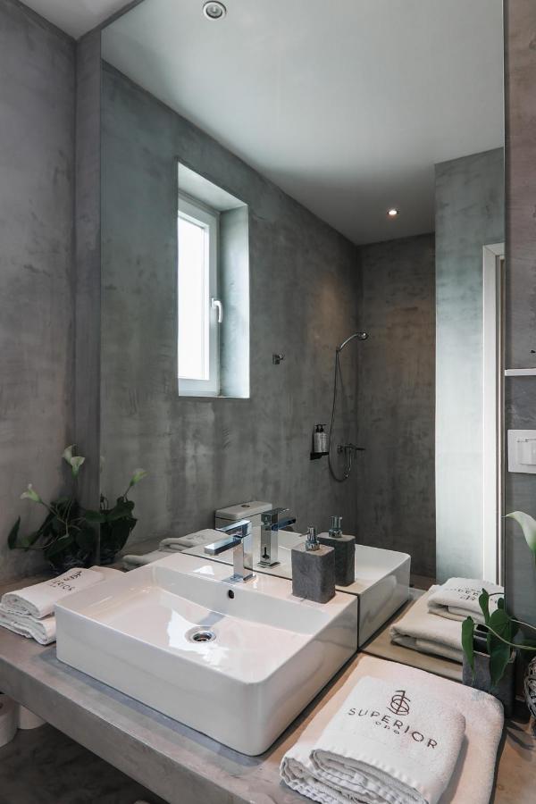 Superior One Luxury Apartments เทสซาโลนิกิ ภายนอก รูปภาพ